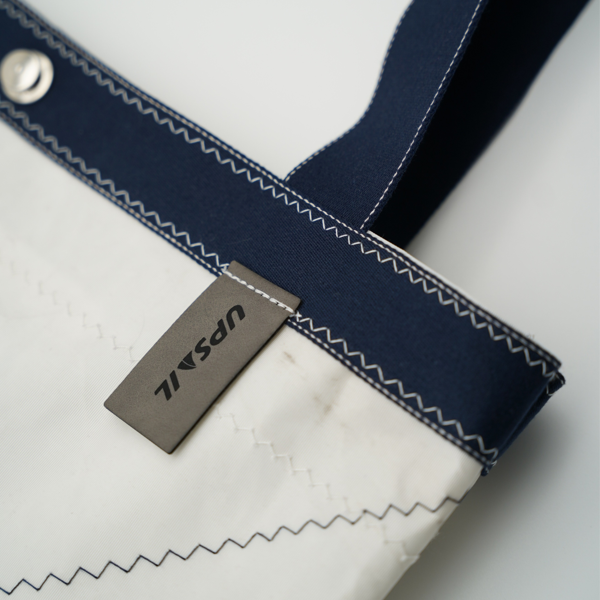 Flippa | ShopperClassic Navy