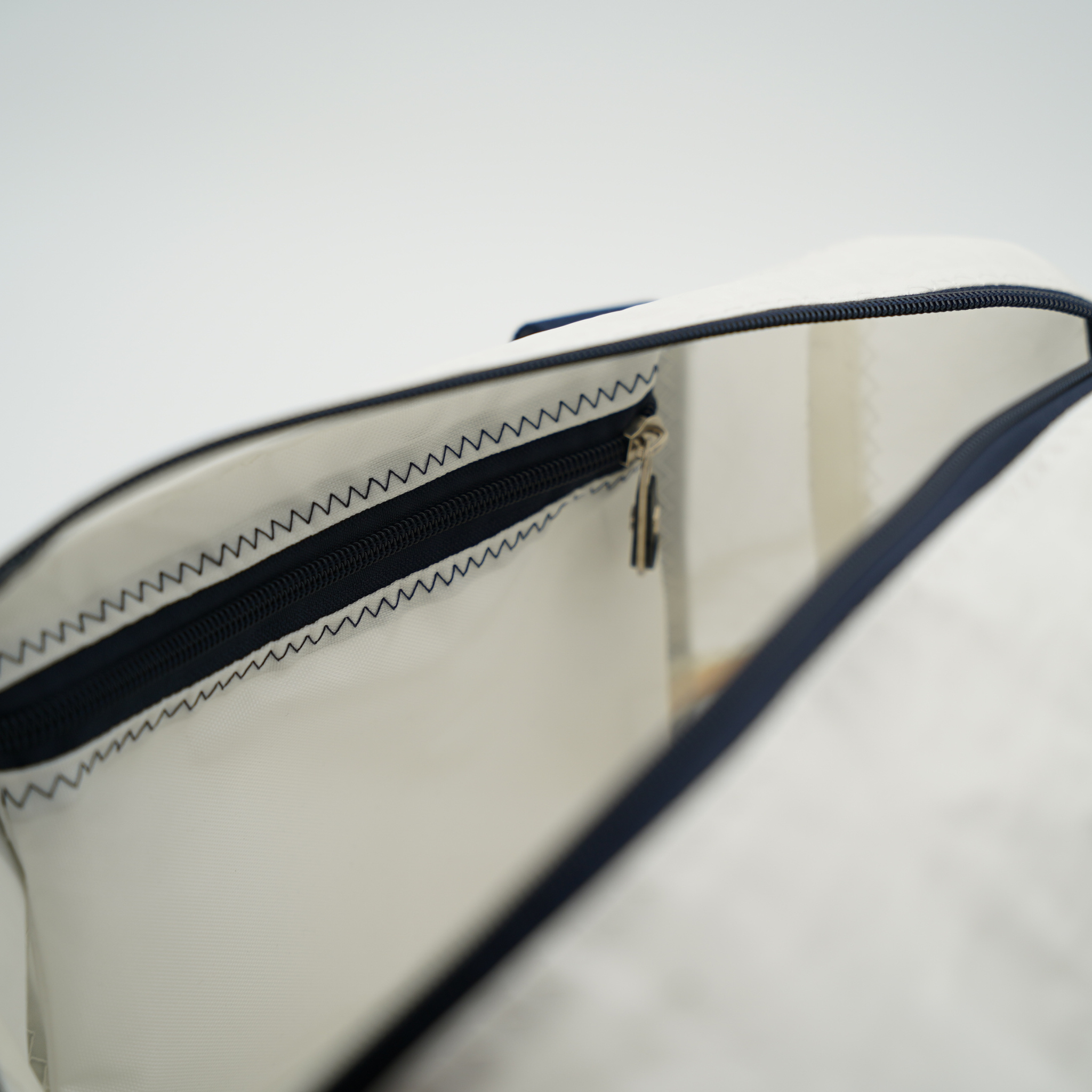 Clari | Tasche M Classic Navy